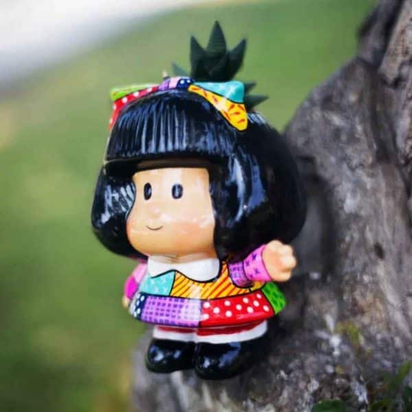 Suculentas + Maceta Mafalda Estilo Brito | 20 cm - Imagen 2